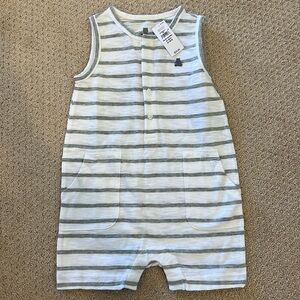 NWT baby Gap outfit